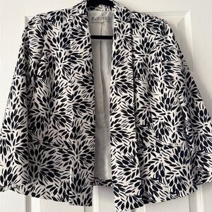 Kasper Women's Monochrome Leaf Print Blazer